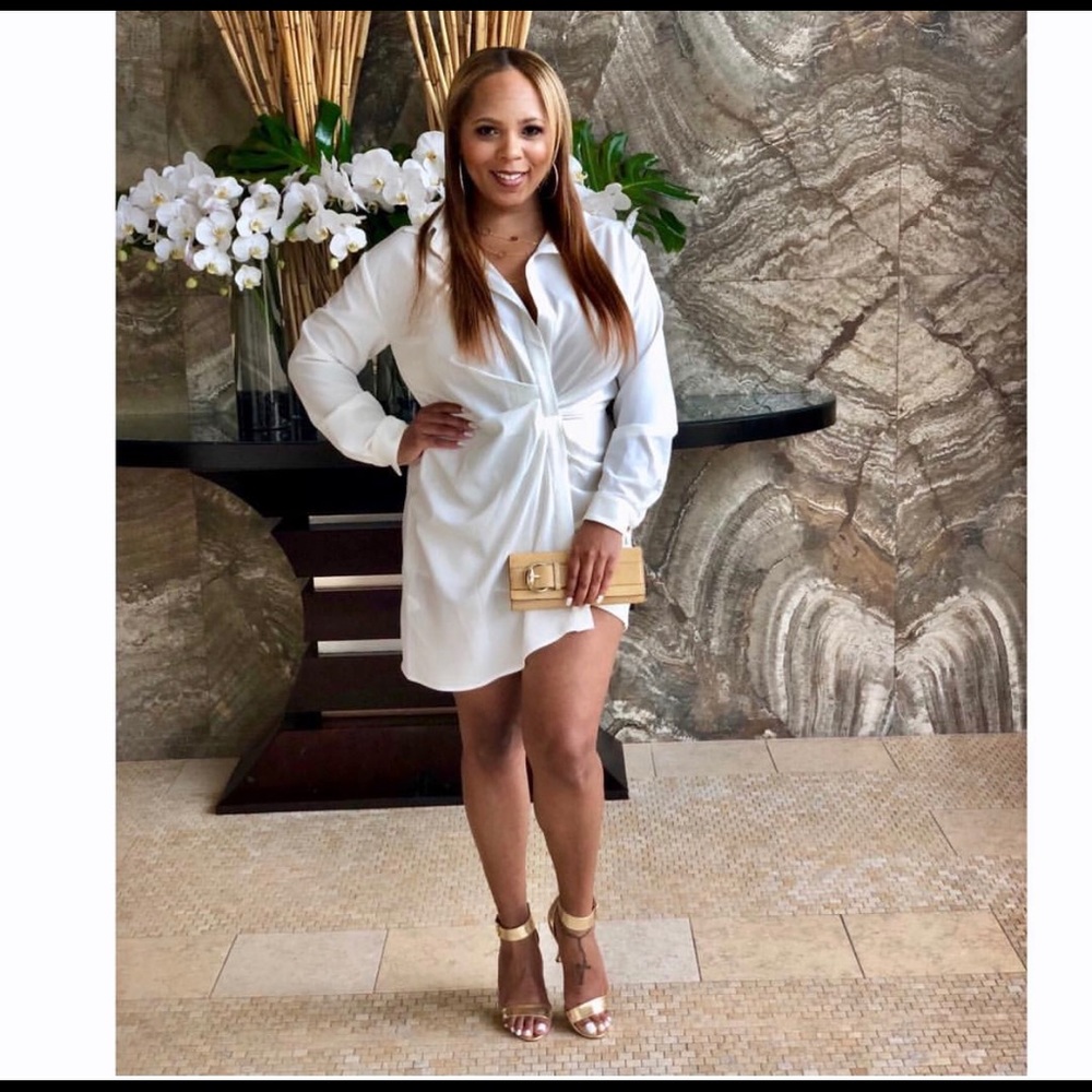 White House of CB Dress